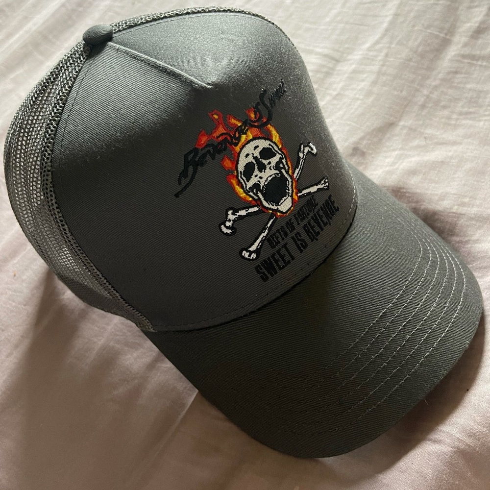 Trucker hat